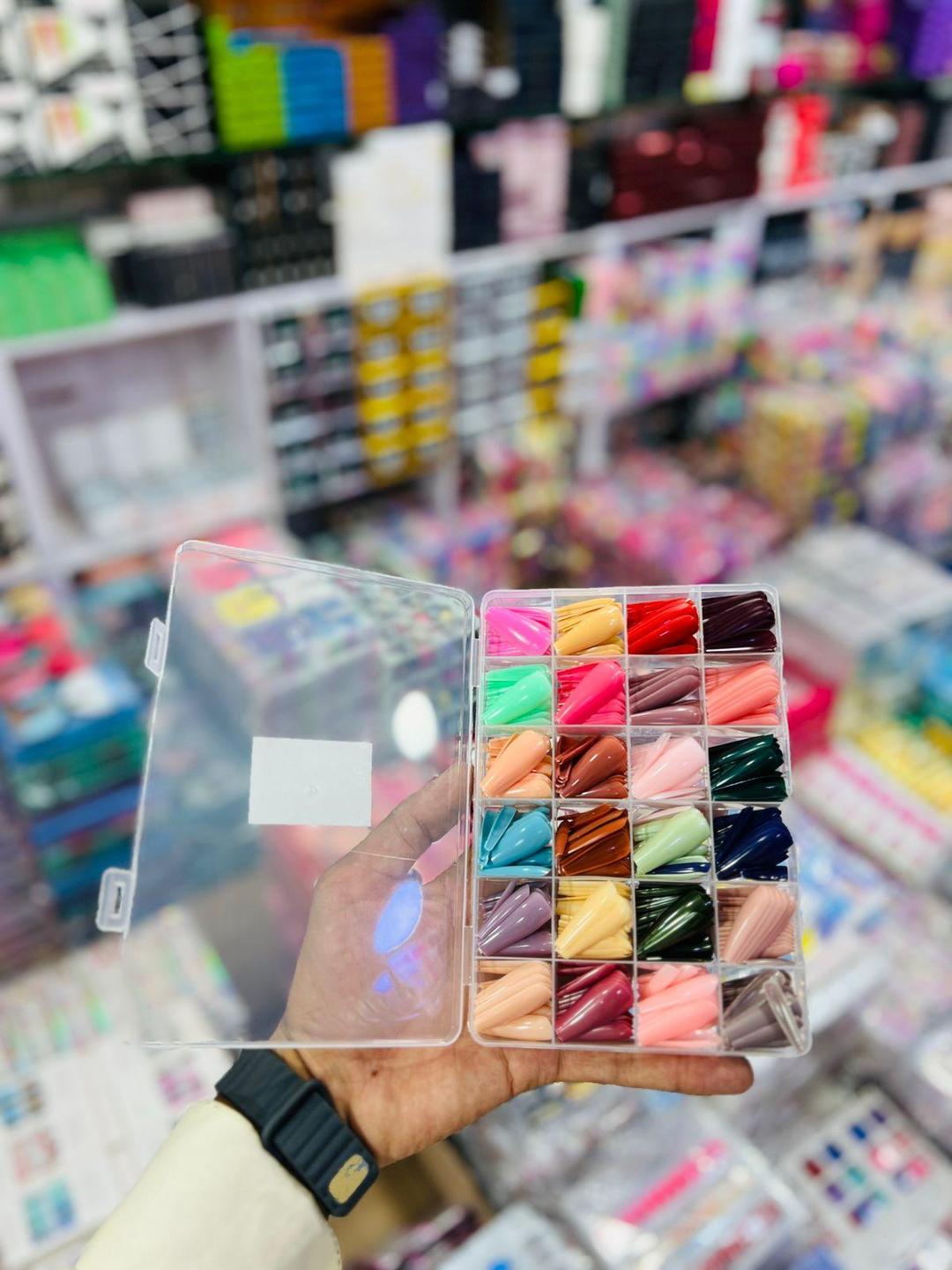 576-Piece Fake Nails ABS Plastic Multicolor Set