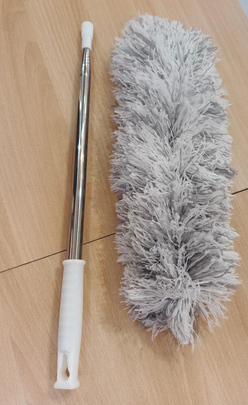 Microfiber Ceiling Fan Duster for Easy Cleaning