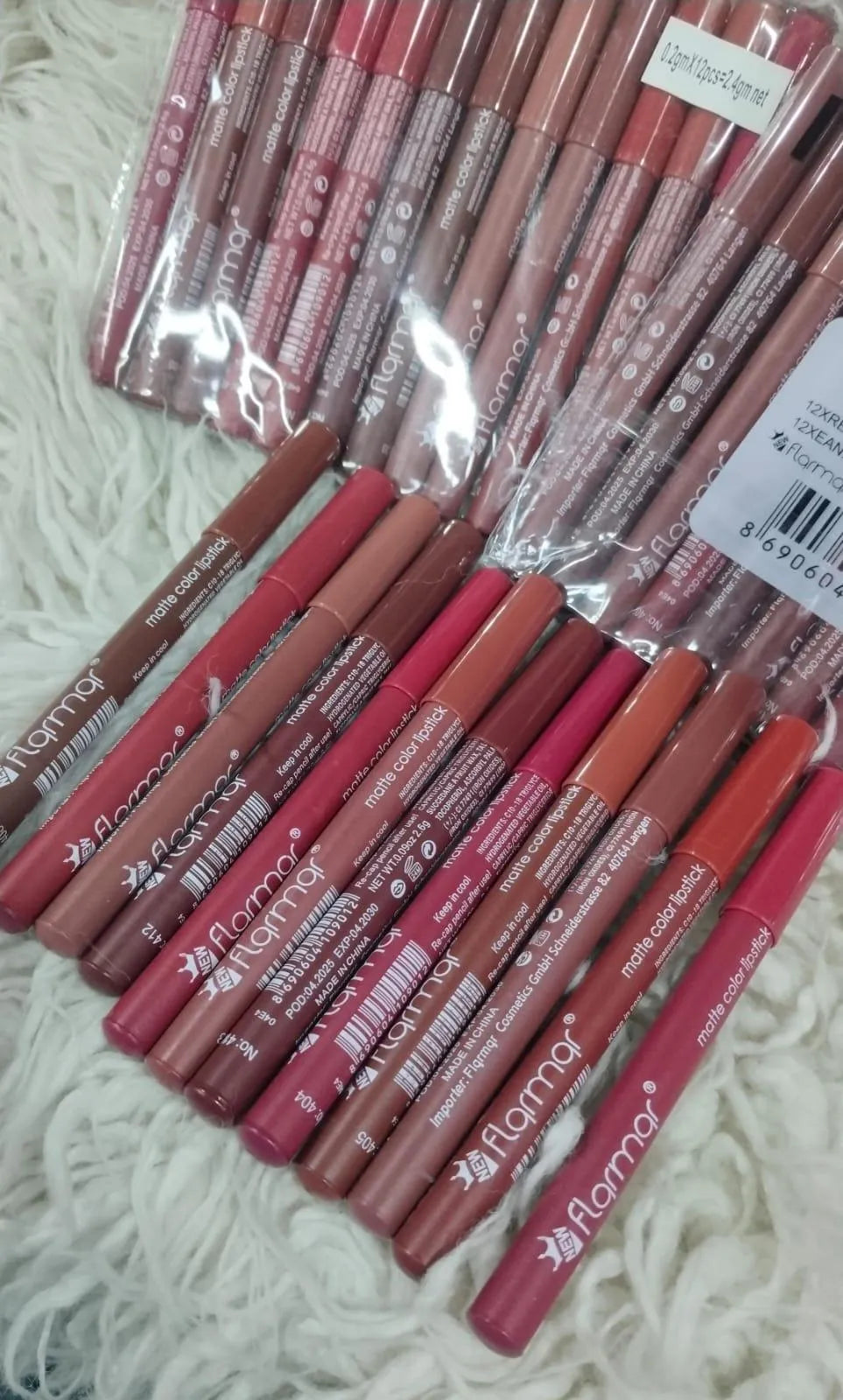 Matte Lip Pencil Set 12 Shades Pink 100g