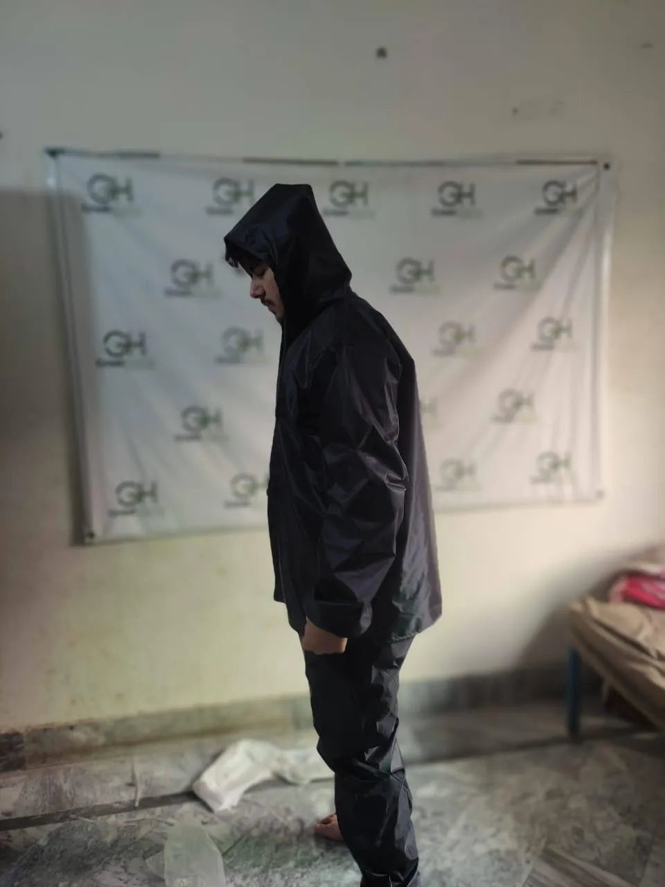 Waterproof Rain Suit with Shoe Cover Black 60"