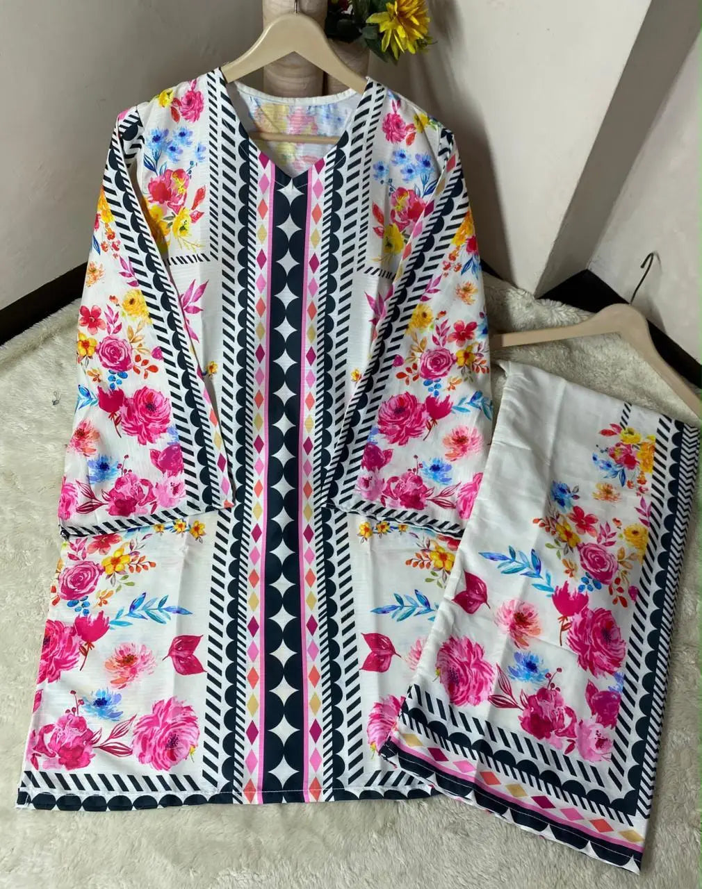 Women's Digital Printed Doria Lawn Cord Set 2PC | Soft Doria Lawn Summer Dress | Casual Printed Co-Ord Set | Stylish Ladies Outfit | Ready to Wear