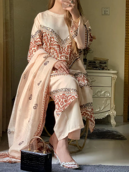 Pakistani Embroidered Kurta Set Cream Floral Long Sleeve