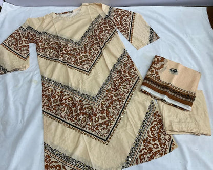 Pakistani Embroidered Kurta Set Cream Floral Long Sleeve