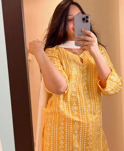 2 Pcs Women's Stitched Linen Block Printed Shirt And Trouser