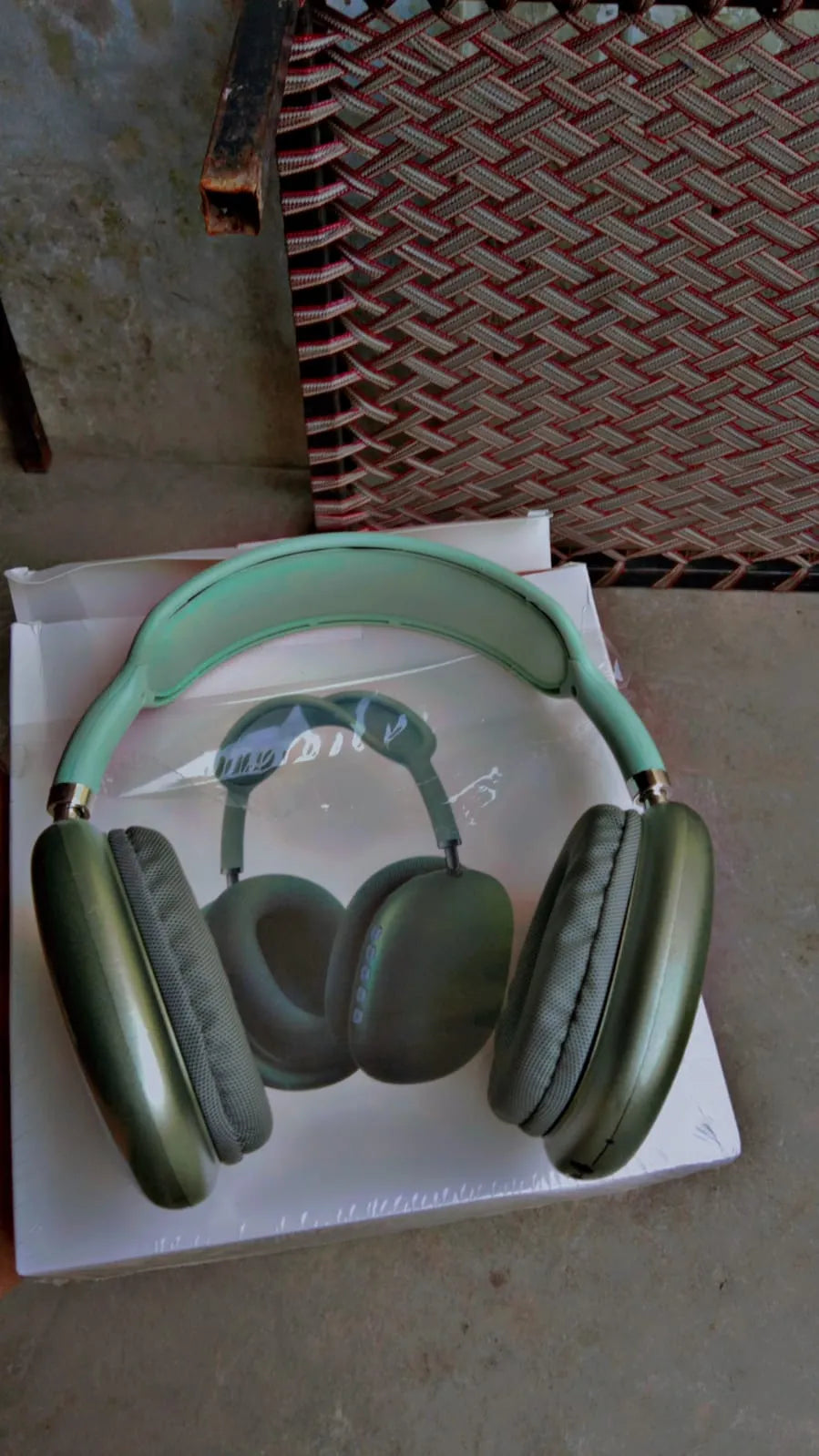 Green Bluetooth Headphones 5.3 | Long-Lasting Battery & Super Bass
