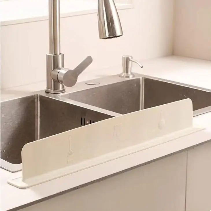 Kitchen Sink Splash Guard Self Adhesive Water Stopper Strip Silicone Sink Guard Bathroom Wash Basin Water Barrier Kitchen Accessories