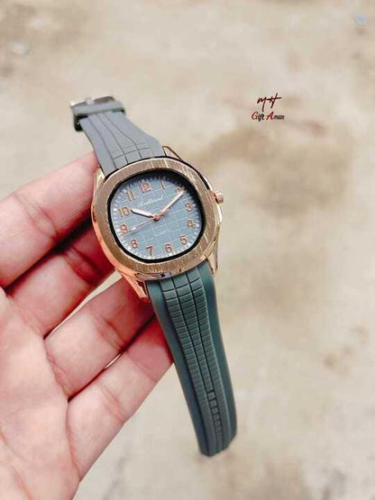 Men's Analog Watch with Rubber Strap & Stainless Steel Casing