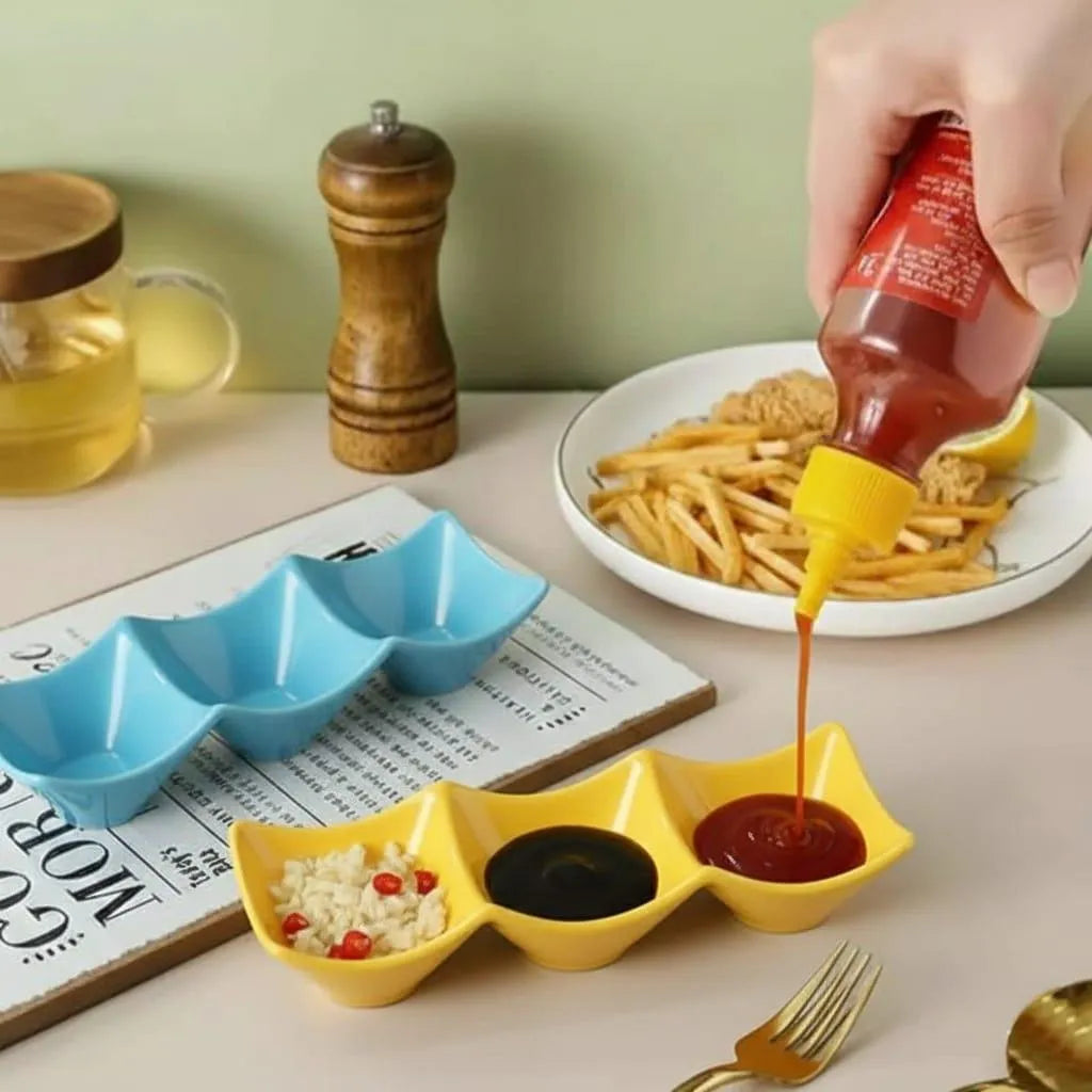Triple Compartment Sauce Dish Black ABS for Sushi Snacks