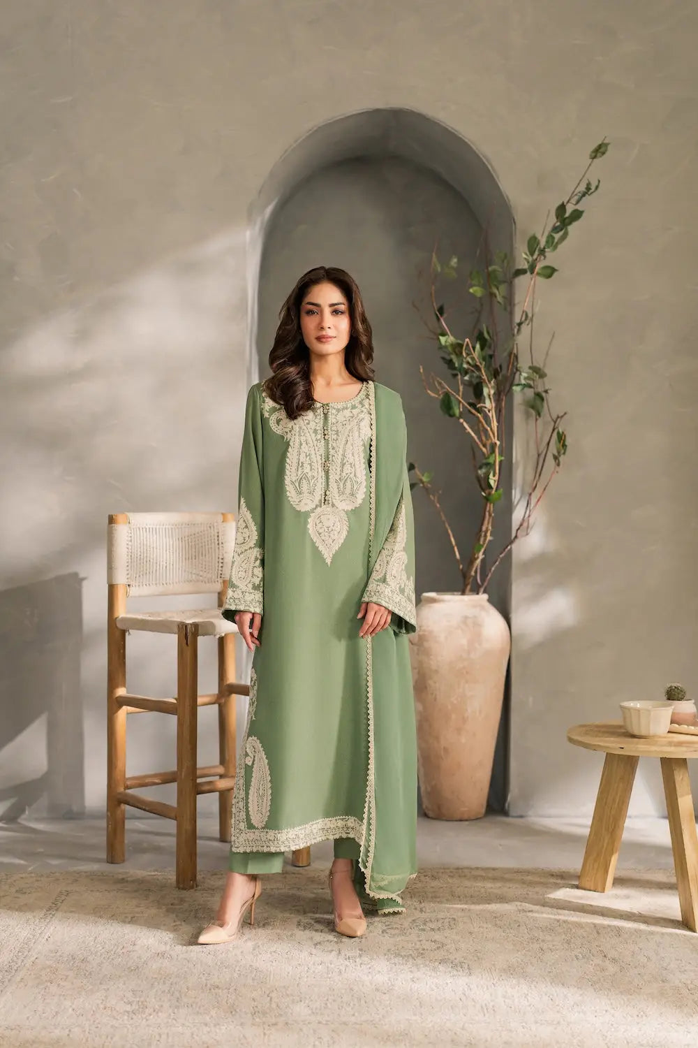 3 Pcs Women's Stitched Linen Embroidered Suit