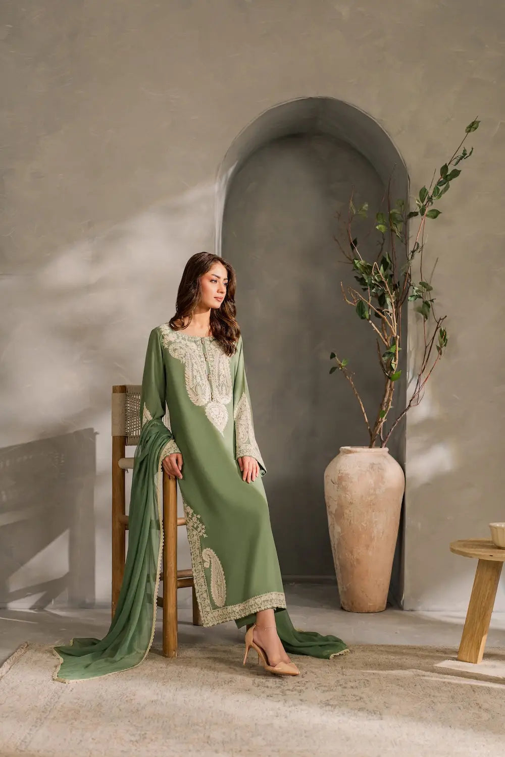 3 Pcs Women's Stitched Linen Embroidered Suit