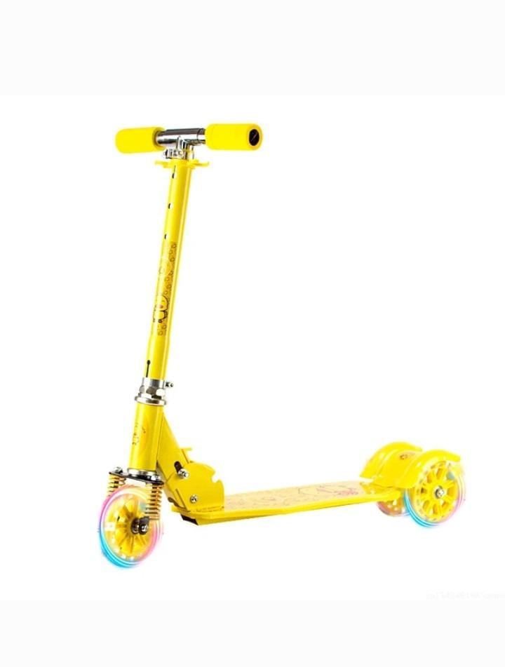 Kids Scooter Yellow Flashing Wheels 6-14 Years
