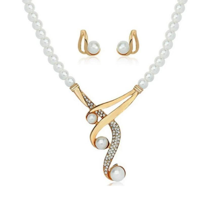 Pearl Necklace & Earrings Set Gold Plated Off-White