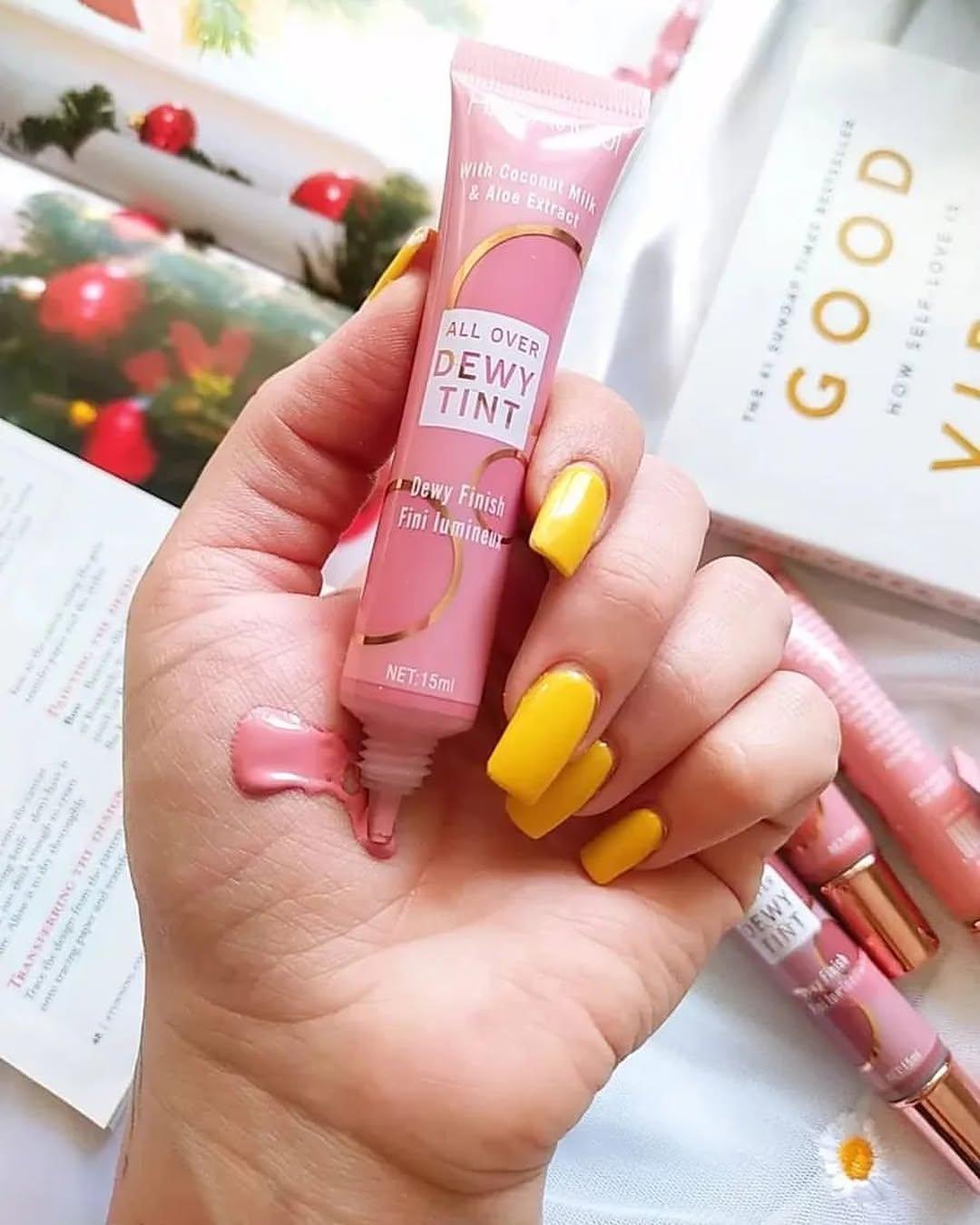Glowy Blush 15ml Coconut Aloe for Pakistani Skin