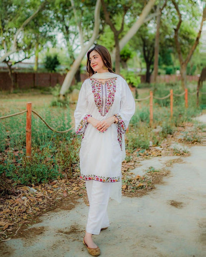 Women Embroidered Linen Shirt & Trouser Set Medium Large