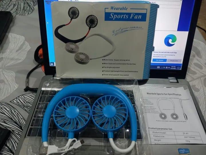 Portable Neck Fan with 2 Fans & 2 Pads